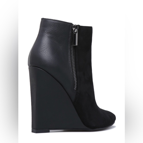 ShoeDazzle - Ashley Black Wedge Booties 10 - Picture 2 of 10